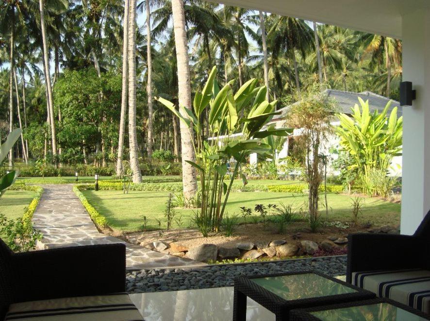 Dream Estate Resort Senggigi Exterior foto