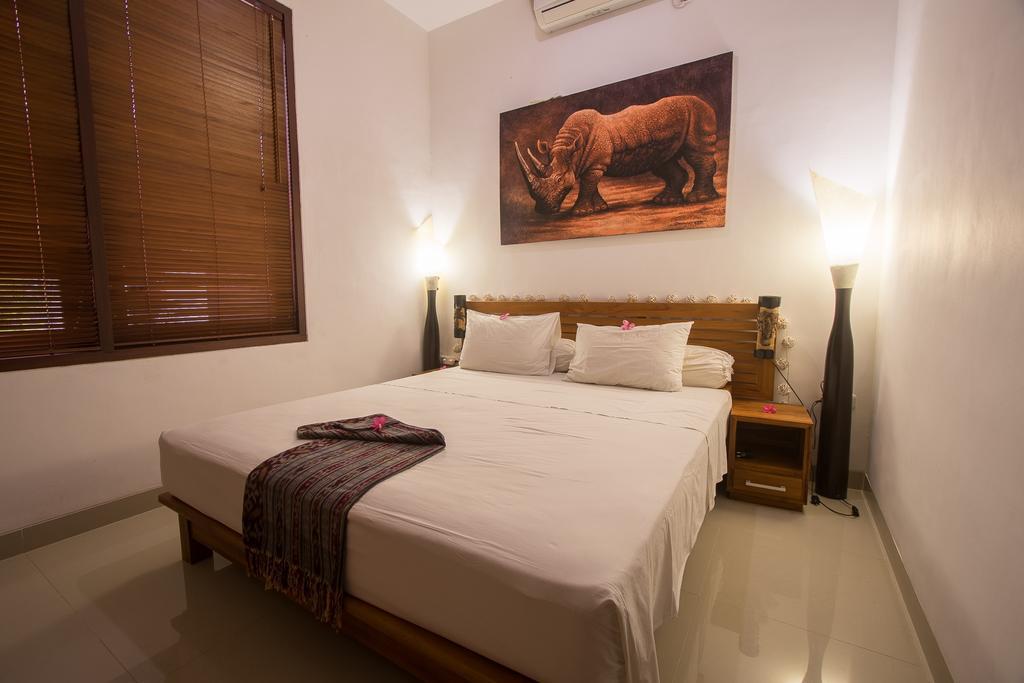 Dream Estate Resort Senggigi Exterior foto
