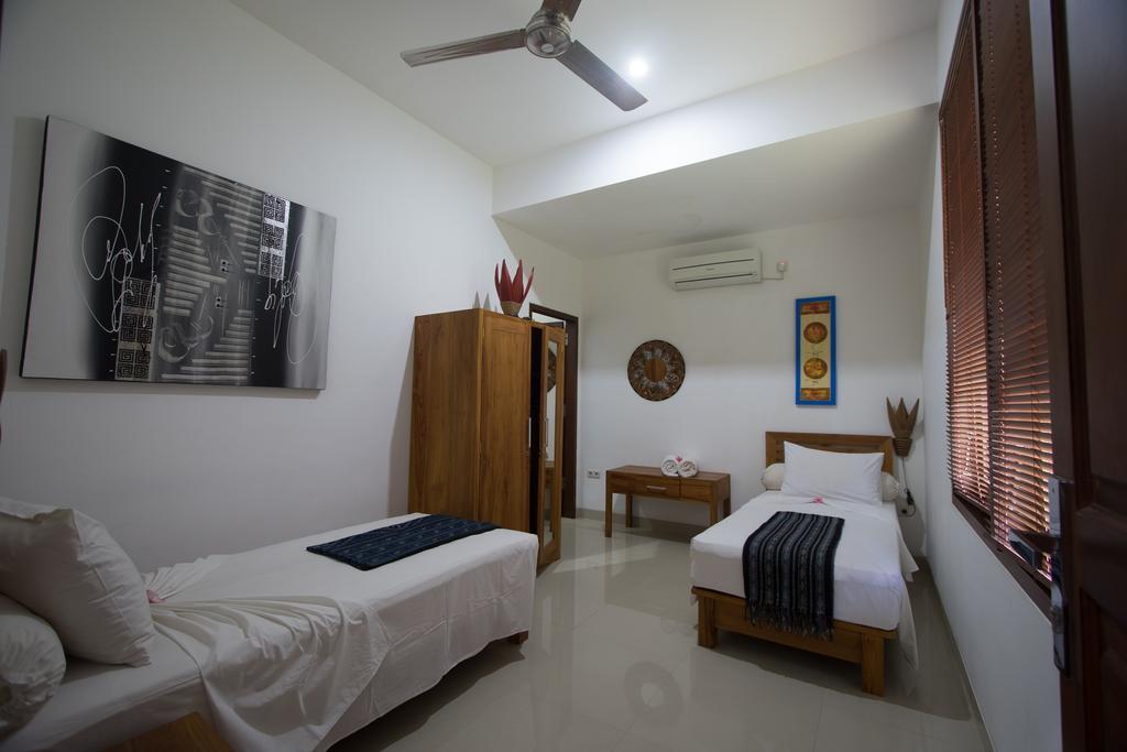 Dream Estate Resort Senggigi Exterior foto