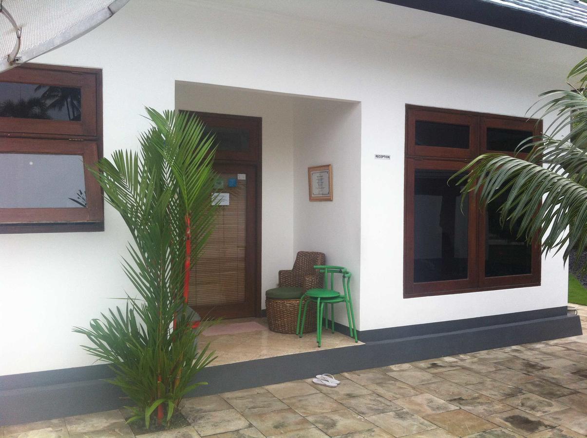 Dream Estate Resort Senggigi Exterior foto